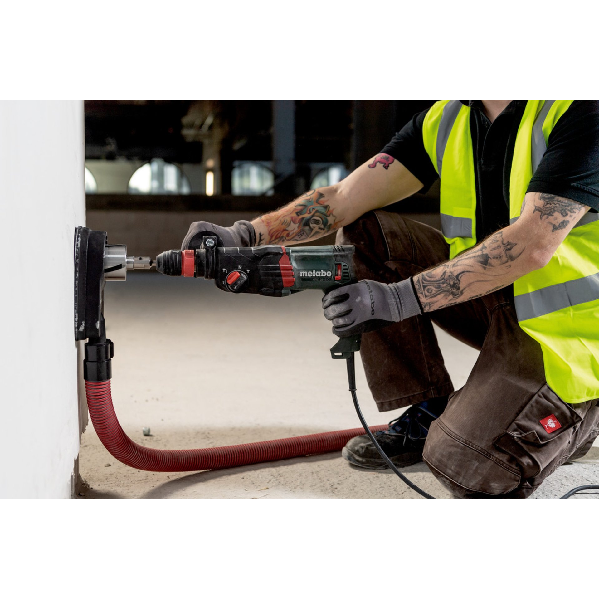 Person, Arbeiter, Elektrische Bohrmaschine, Werkzeug, Handschuh