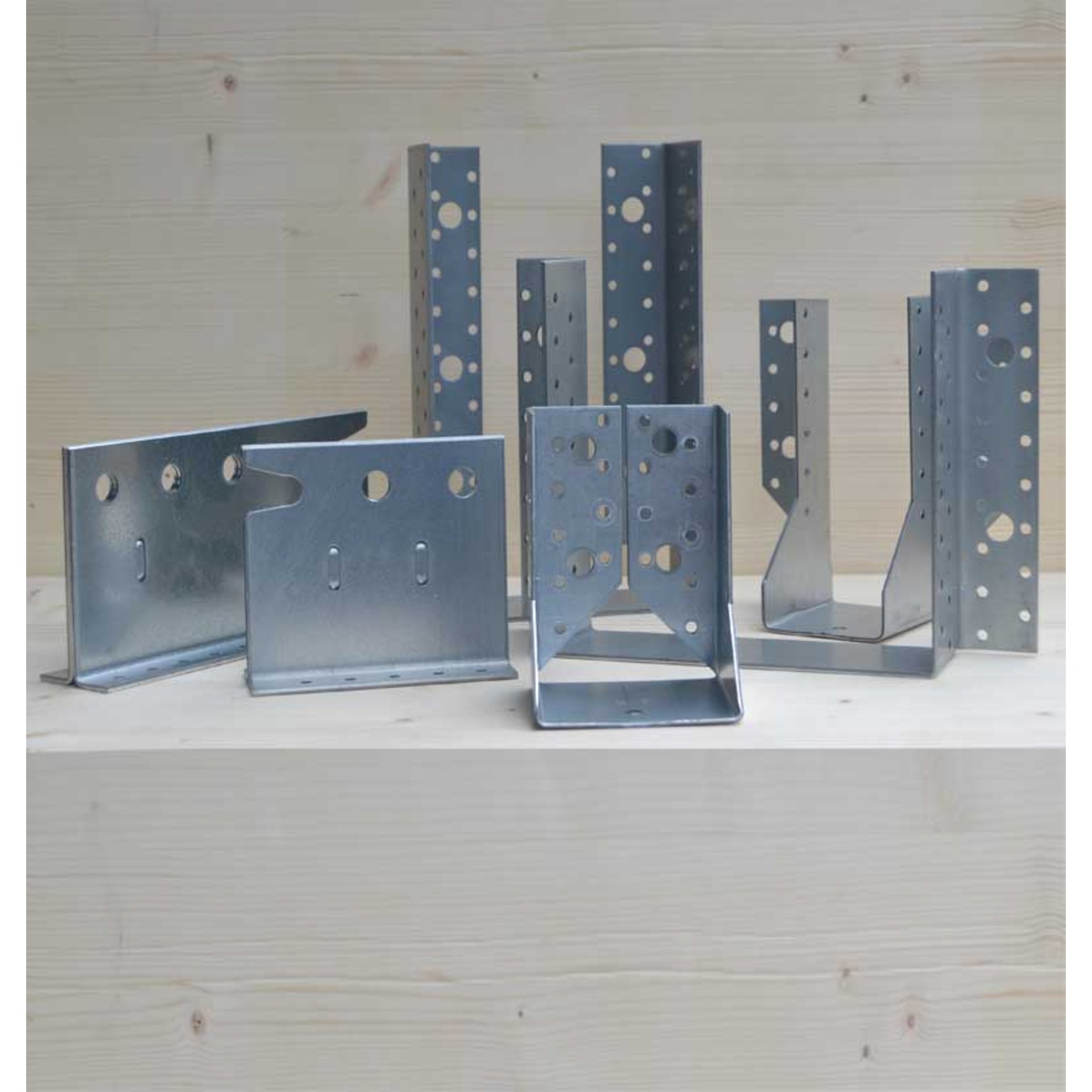 stahlbauteile, metallwinkel, perforiertes Metall, montagezubehör, rosen