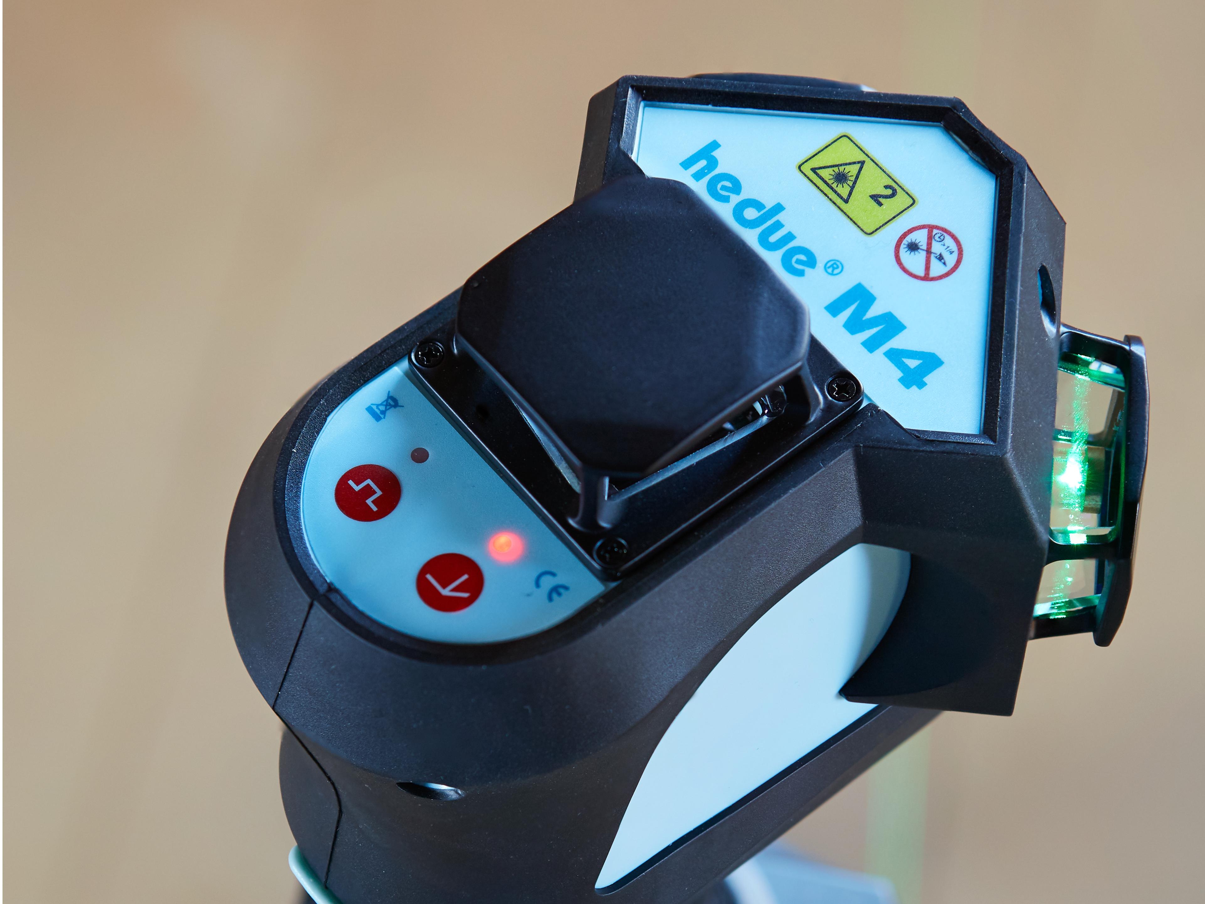 L243_1 HEDÜ Linienlaser hedue M4