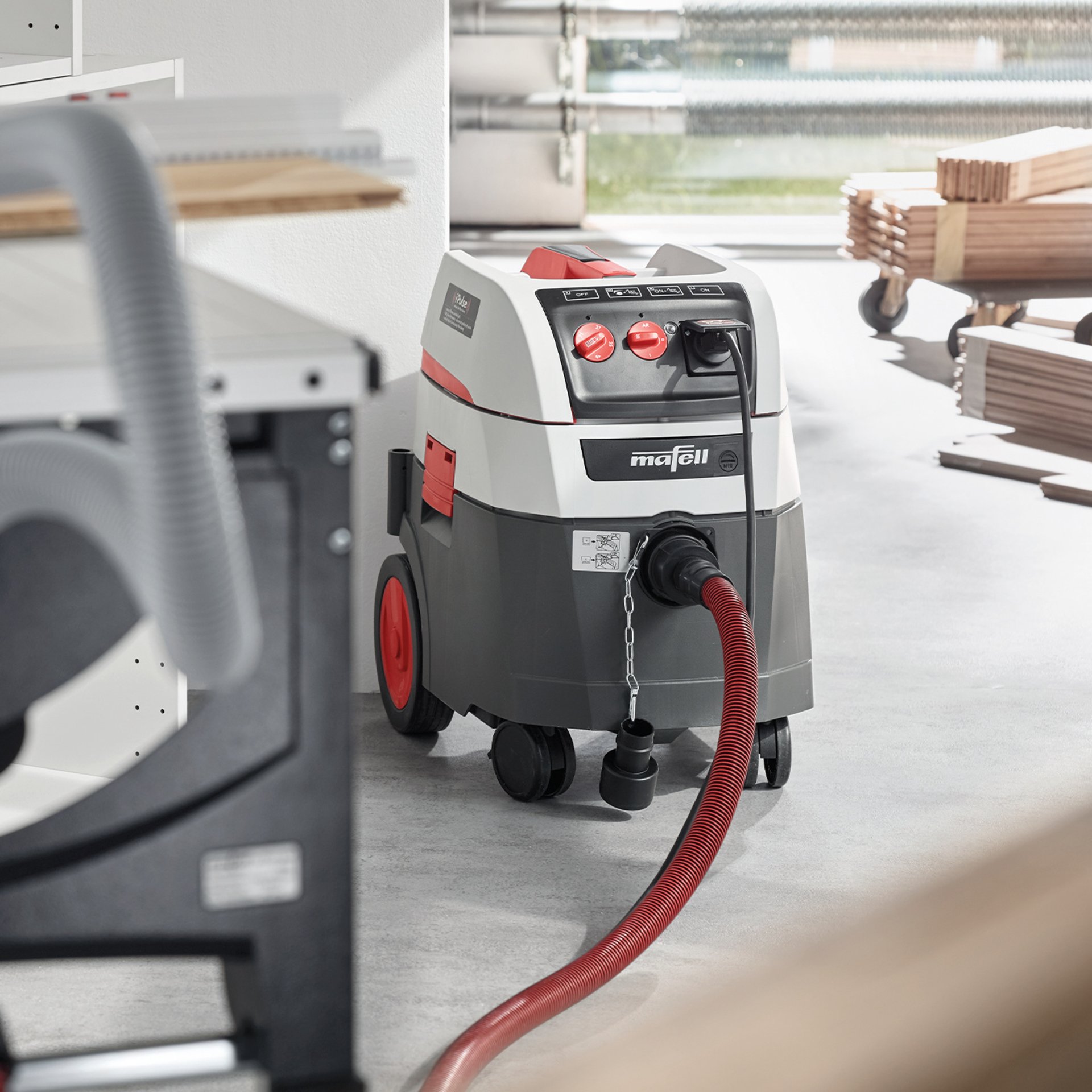 Kettensauger, Trockner, Industriesauger, Kabel, Grau/Rot