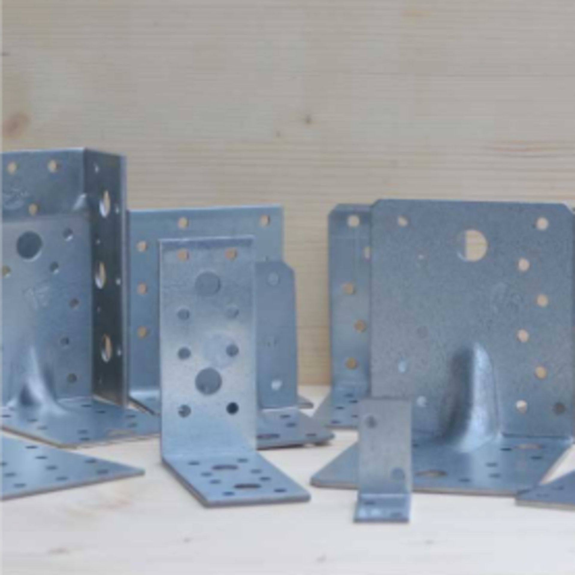 metal brackets, stahlwinkel, perforiert, hardware, montagewinkel