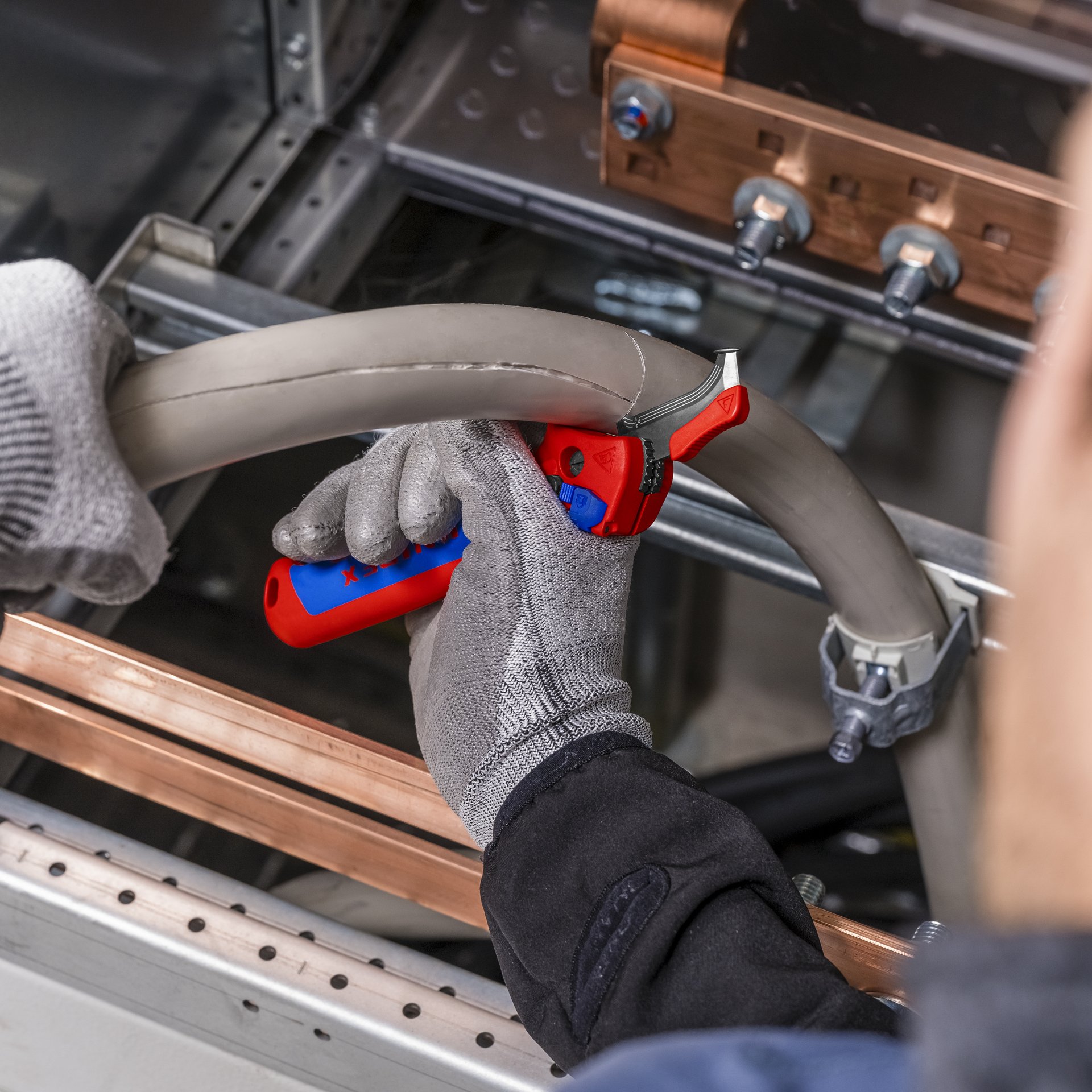 Bekleidung, Handschuh