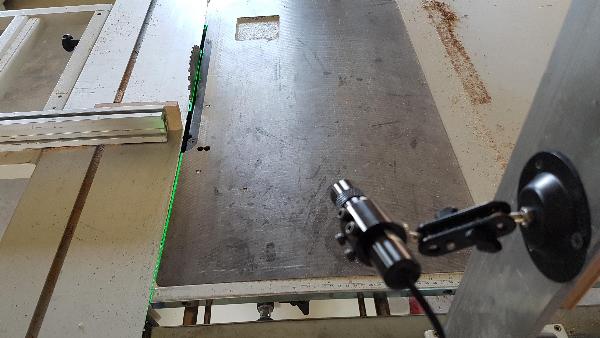 L323_4_XL HEDÜ Positionierlaser hedue PL2 mit grünem Laserkreuz